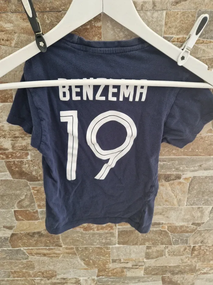 1 tee shirt bleu foot Benzema taille 8 ans - photo numéro 5