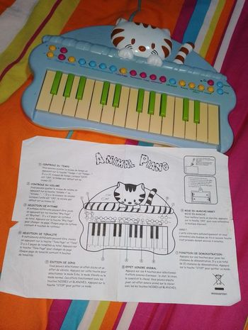 Animal piano musical chat