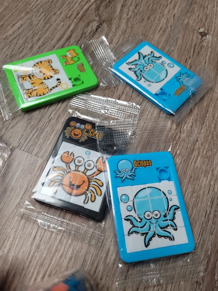 Lot jouets pochette surprise - photo numéro 4