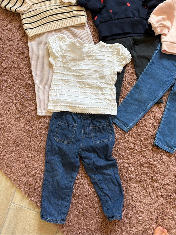Lot vêtements 24 mois bébé fille - photo numéro 6