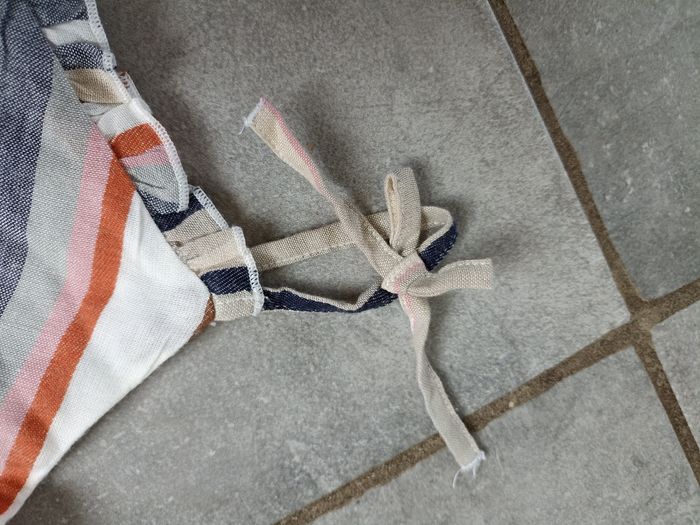 Robe c&a 10 ans - photo numéro 4