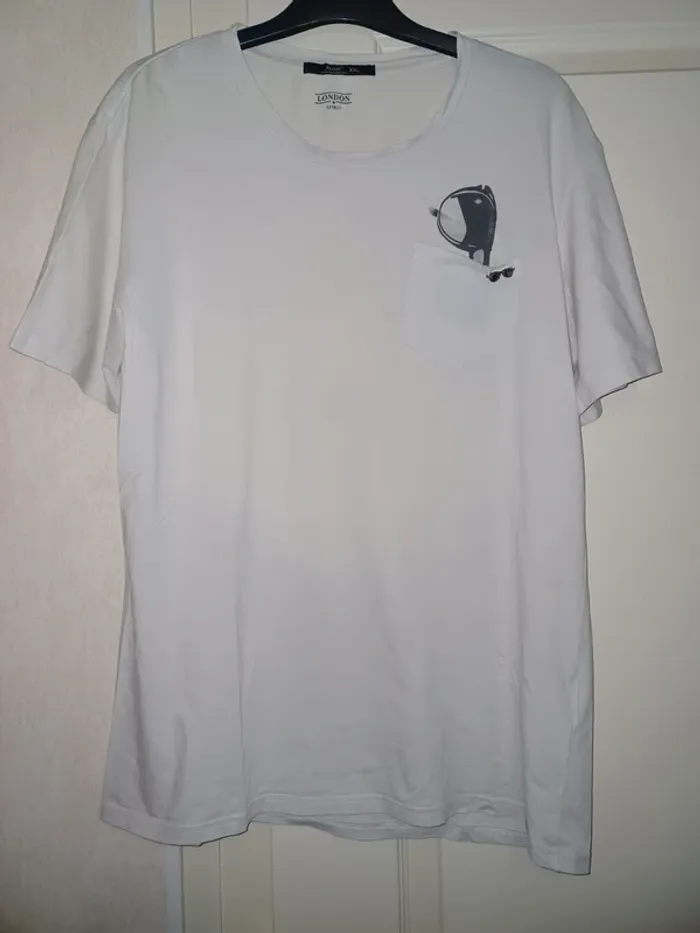 T-shirt Aks