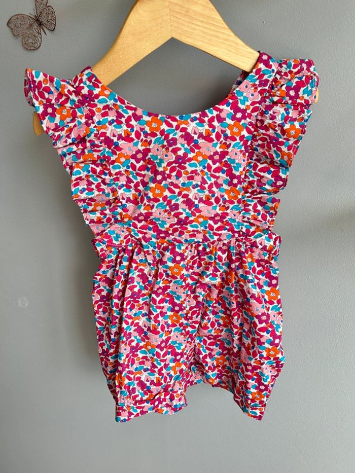 Barboteuse / Combishort liberty Jacadi fille 24 mois Tbe