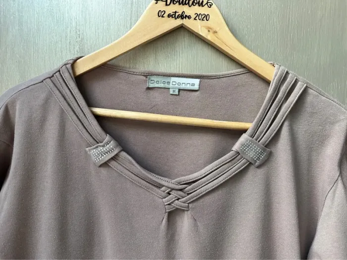 T-shirt manche longue Dolce Donna taille M - photo numéro 3