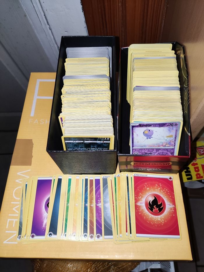 Lots carte pokémon officiel et française