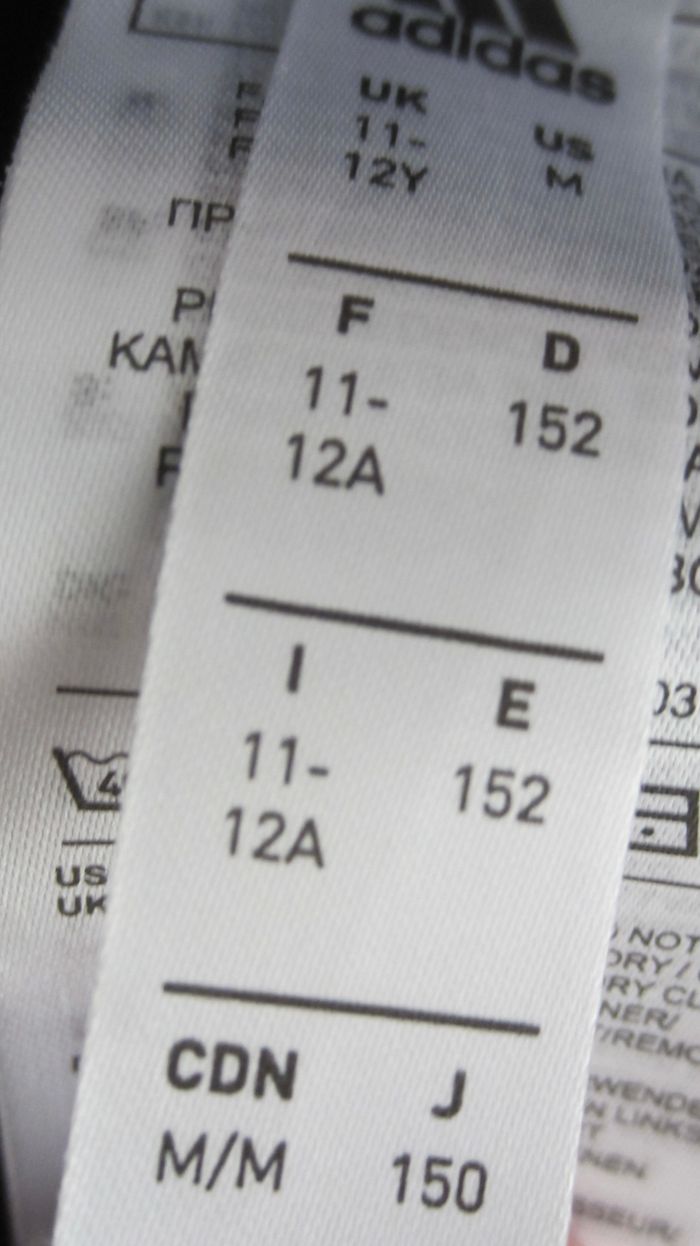 Short neuf Adidas - photo numéro 6
