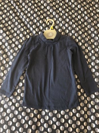 Neuf ! Tee shirt col roulé 36 mois / 3 ans