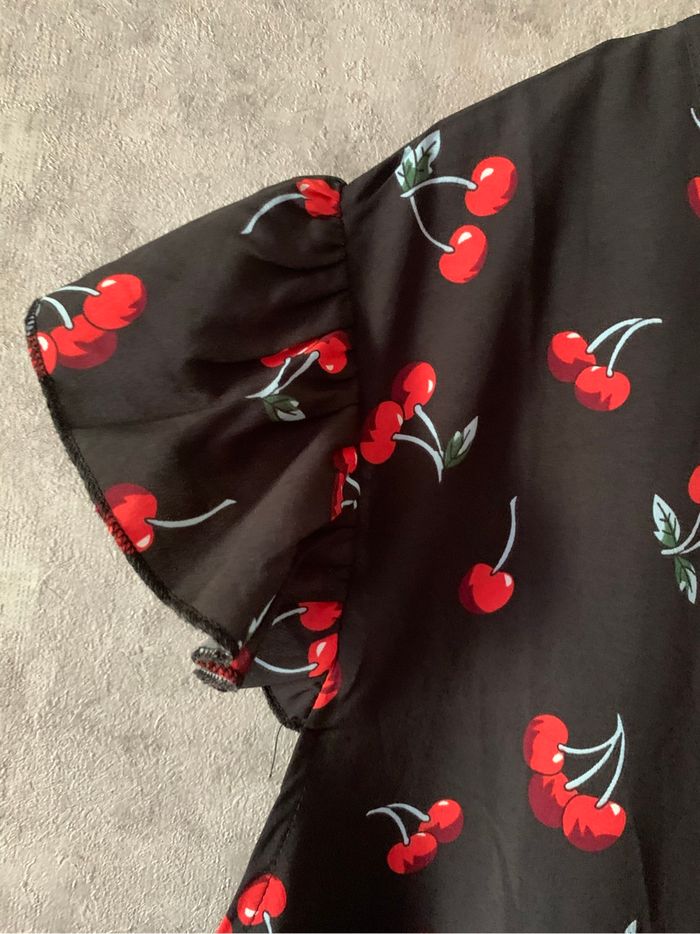 Robe cerises - photo numéro 3