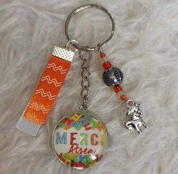 Porte clé atsem " Merci atsem "