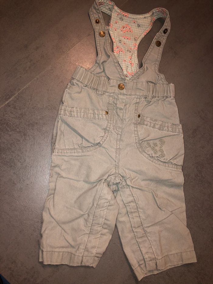 Salopette fille 6 mois - photo numéro 2