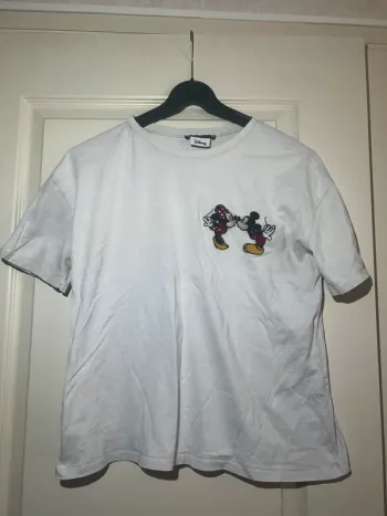 T-shirt Disney