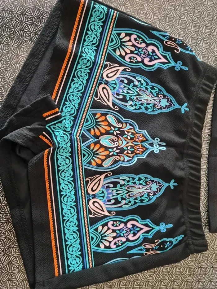 Ensemble top et short - photo numéro 11