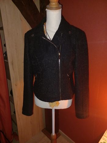 💥superbe veste morgan taille 42💥