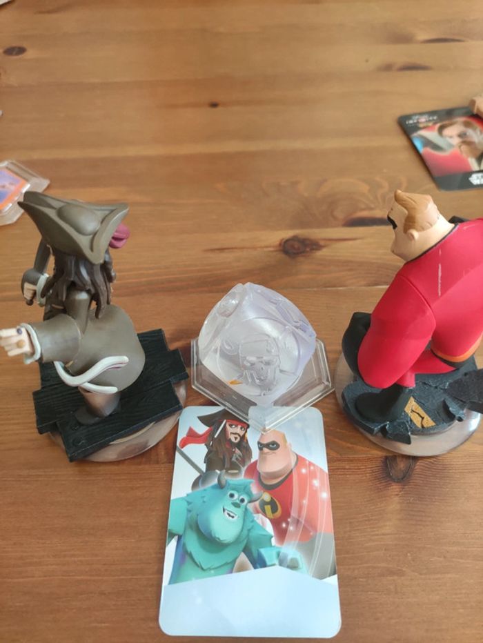 Lot Disney infinity kit de démarrage Mr Indestructible Jack Sparrow et monde - photo numéro 2