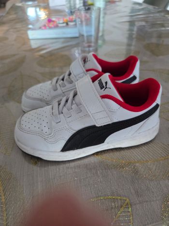 Basckets puma taille 27