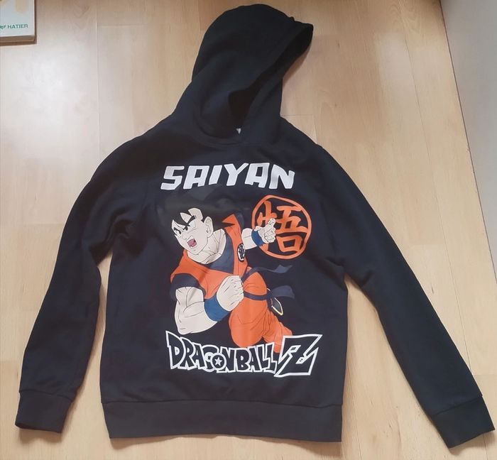 Sweat à capuche dragon ball z