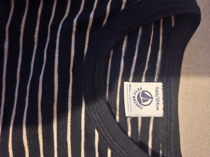 Tee-shirt 4 ans - photo numéro 3