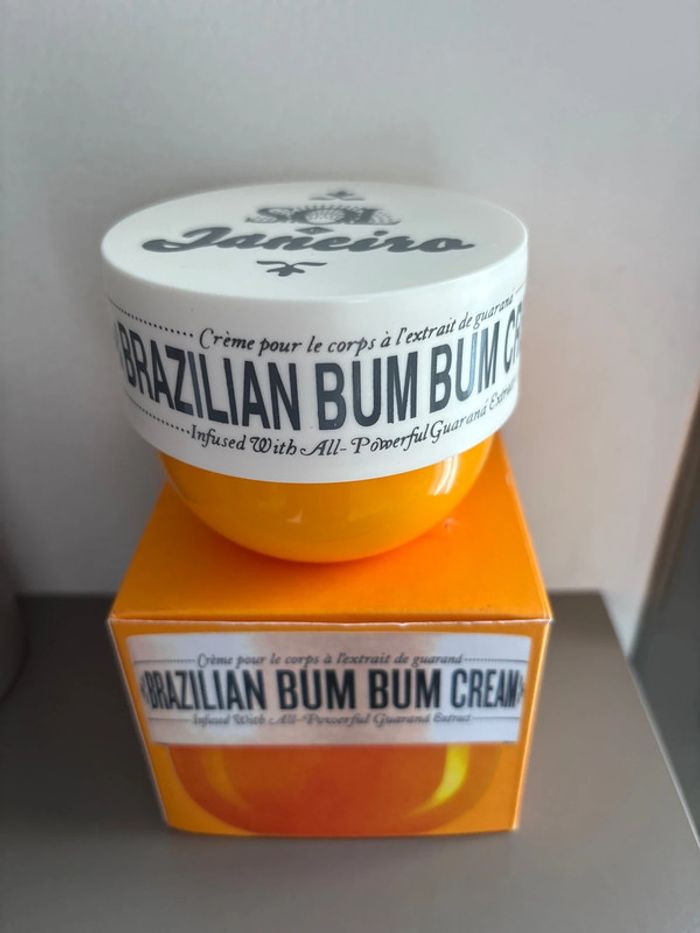Brazilian Bum Bum Cream : Crème corps 240 ml - photo numéro 2