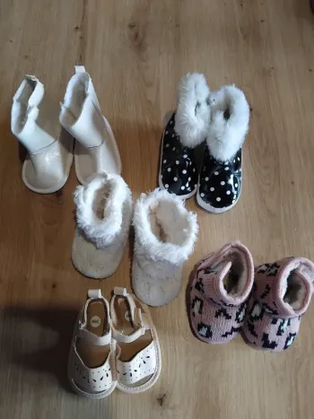 Lots de 5 paires chaussures bébé 3/6 mois