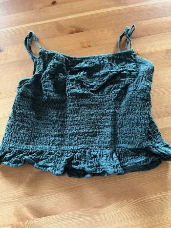 Top court  Zara en taille XS