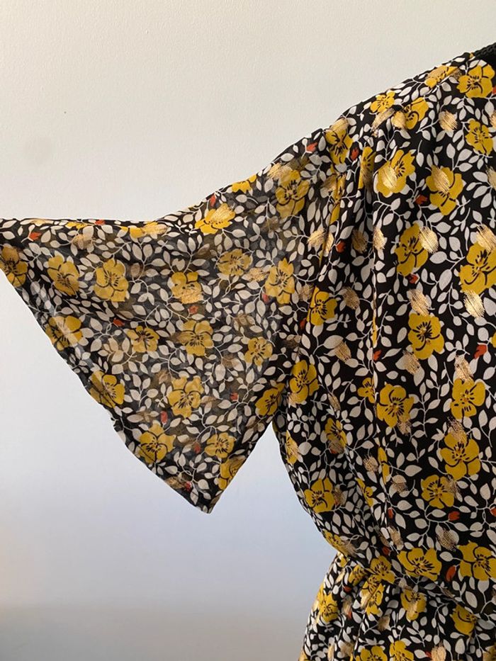 Robe d’été Van Der Rock taille 3 noire à fleurs jaunes et dorées - photo numéro 5