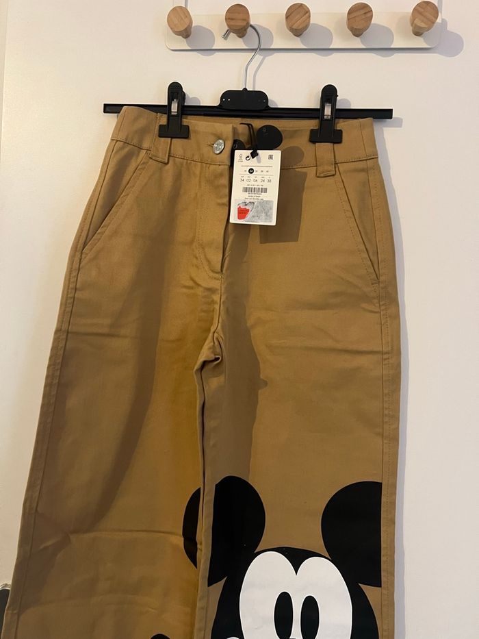Pantalon femme Mickey taille 34 - photo numéro 3