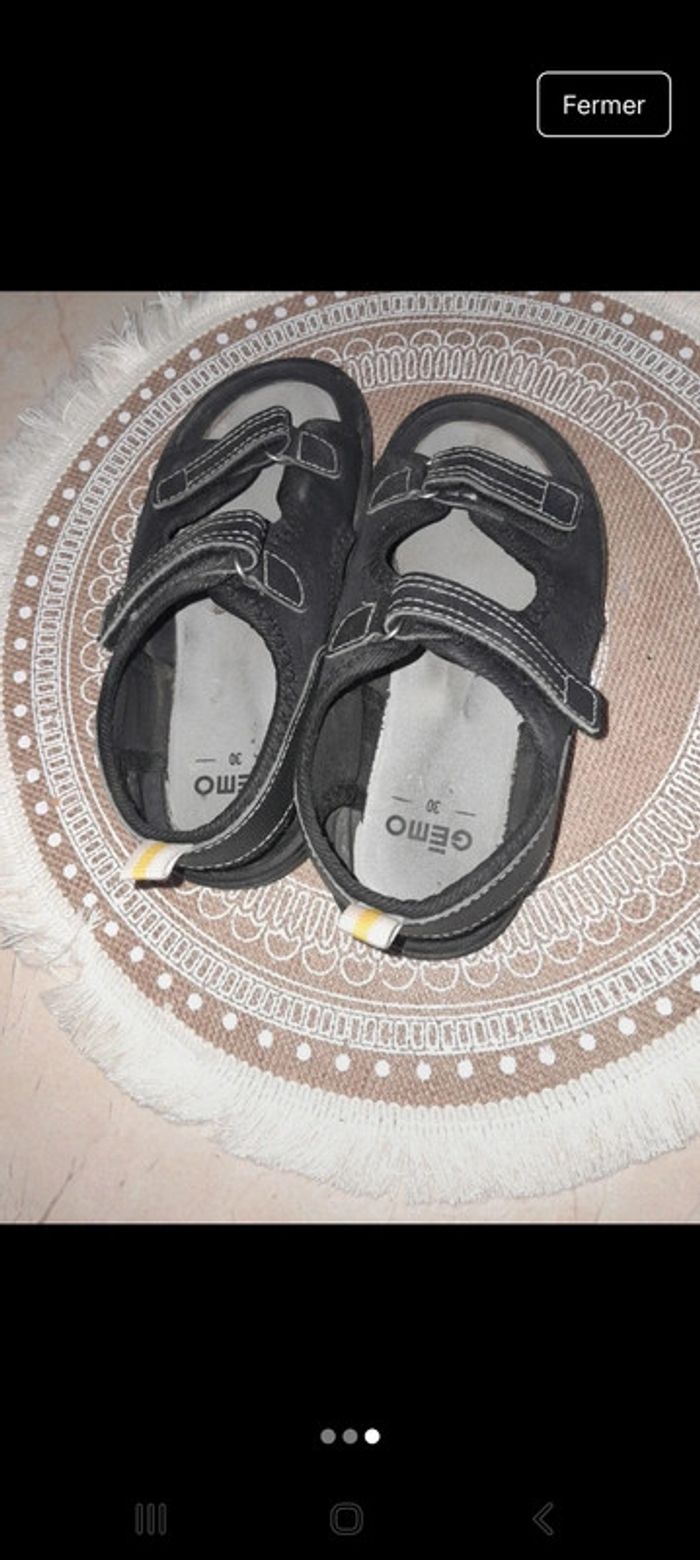 Sandales à scratch-Gémo-taille 30-Très bon état 💞 - photo numéro 2