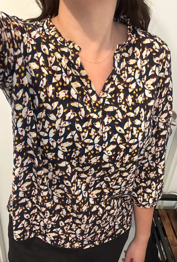 Blouse à motifs - photo numéro 2