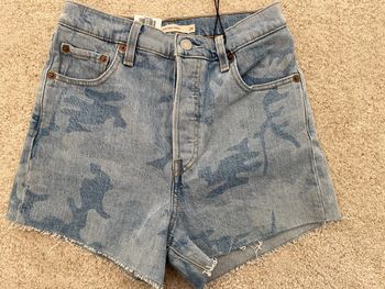 Short en jean Levi’s 🌻