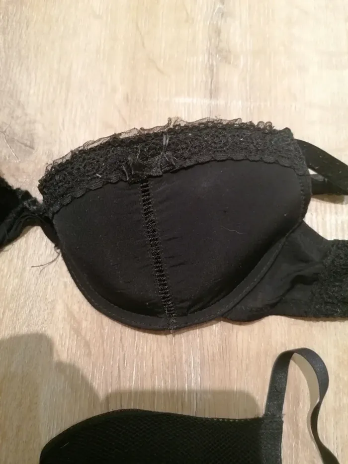 Lot 2 soutien gorge 85b - photo numéro 3