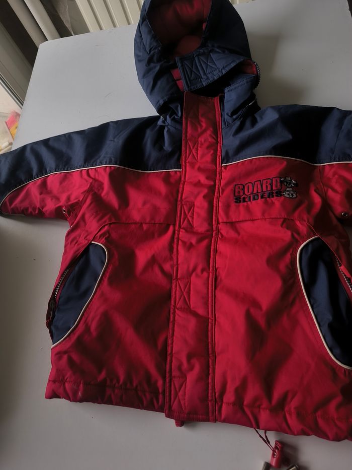 Manteau rouge - photo numéro 2