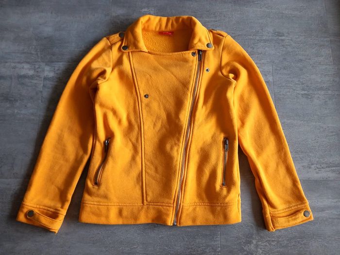 Veste fille Tissaia 10 ans.