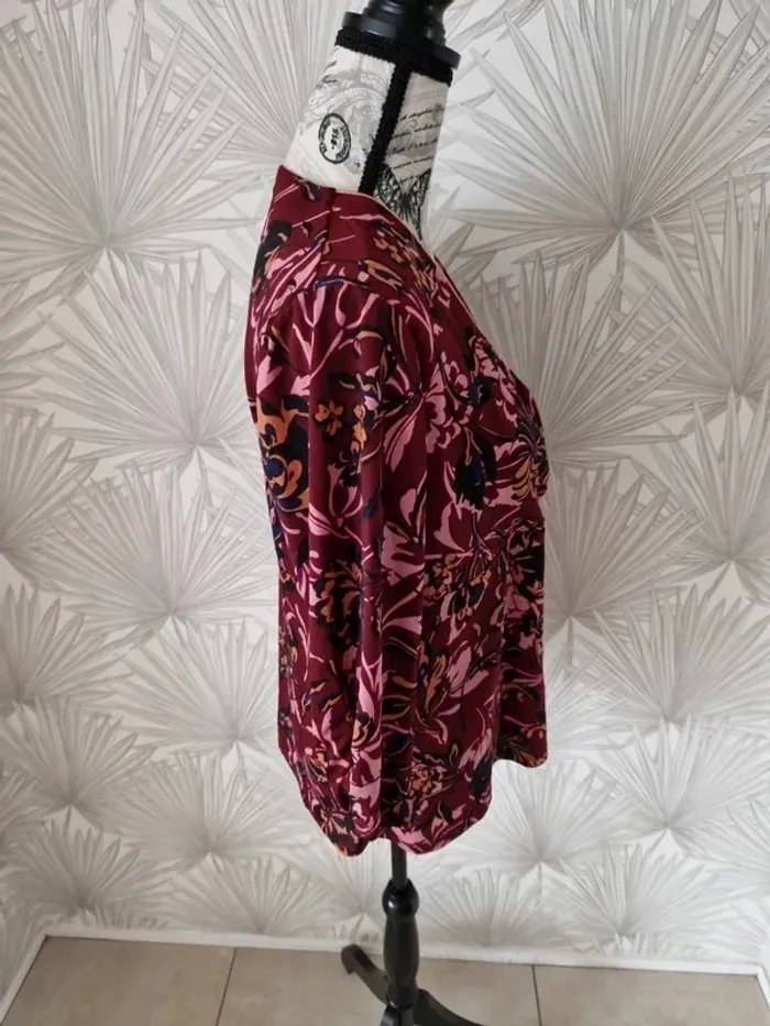 Jolie blouse originale taille 40 - photo numéro 3