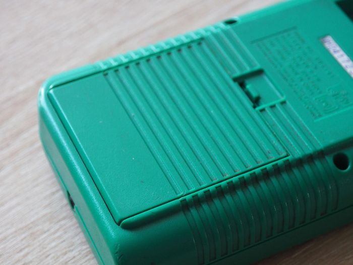Ancienne Game Boy verte avec accessoires - photo numéro 7