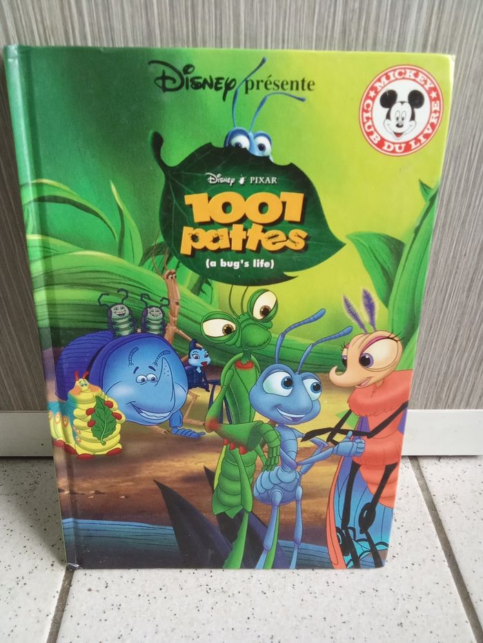 Livre Disney club du livre 1001 pattes