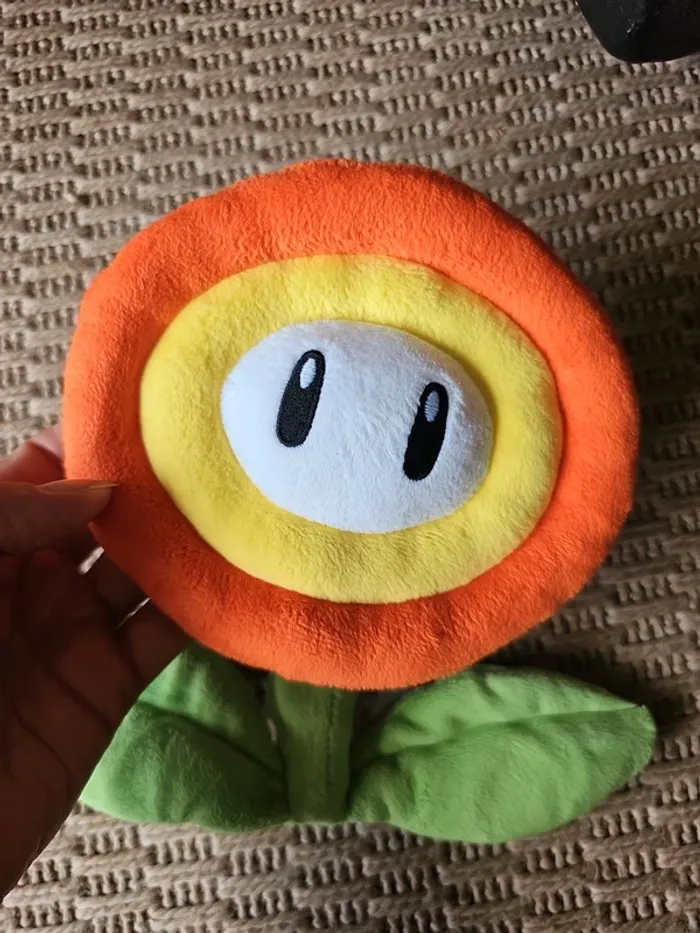 Peluche fleur de feu super mario - photo numéro 2