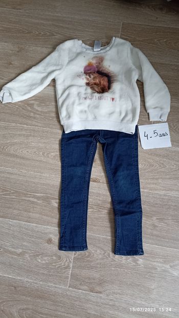 Pull C&A + jean H&M 3/5ans