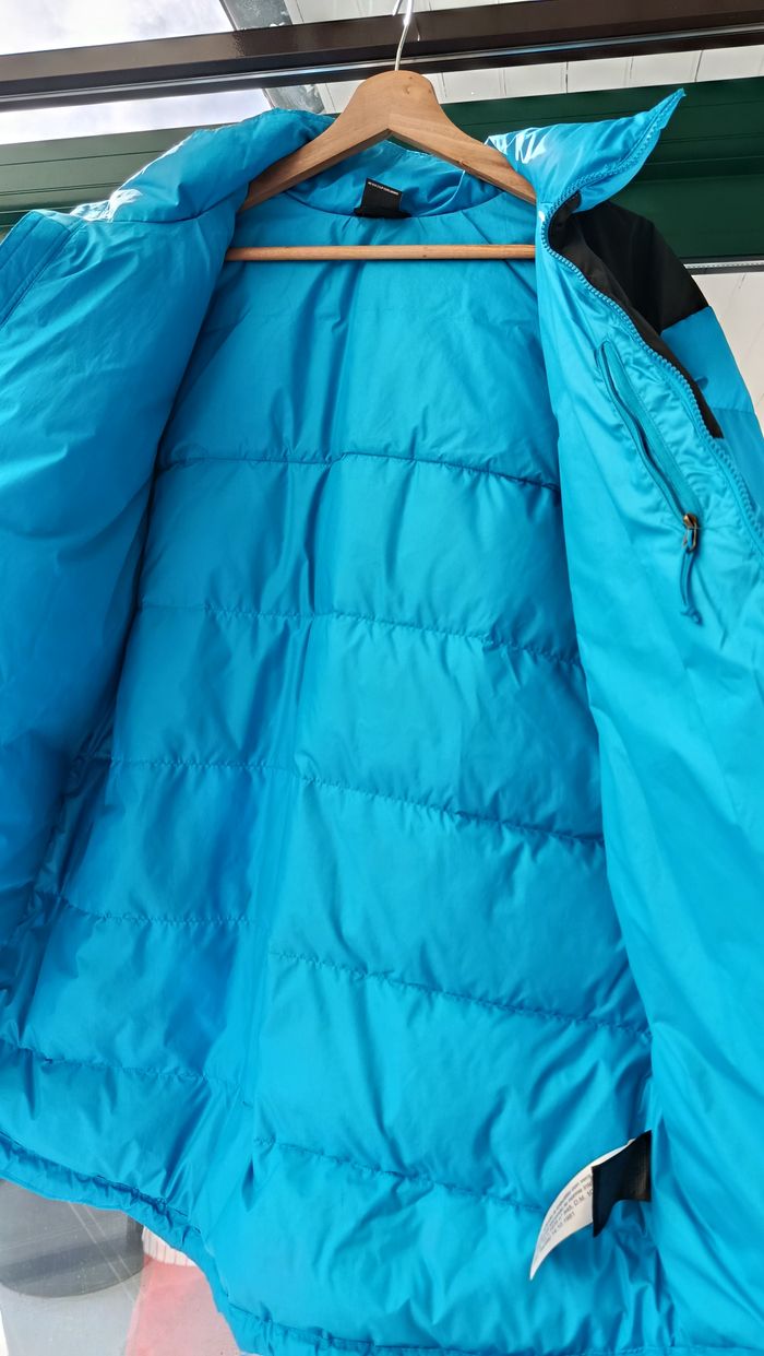 Doudoune The North Face bleu/noir - photo numéro 8