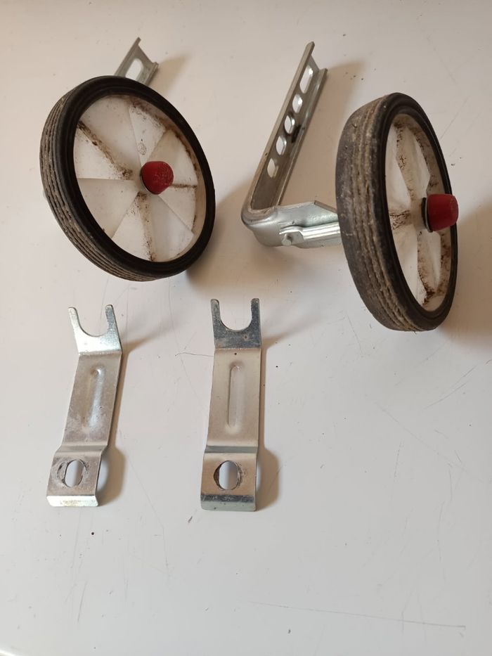 Petite roue pour vélo - photo numéro 2