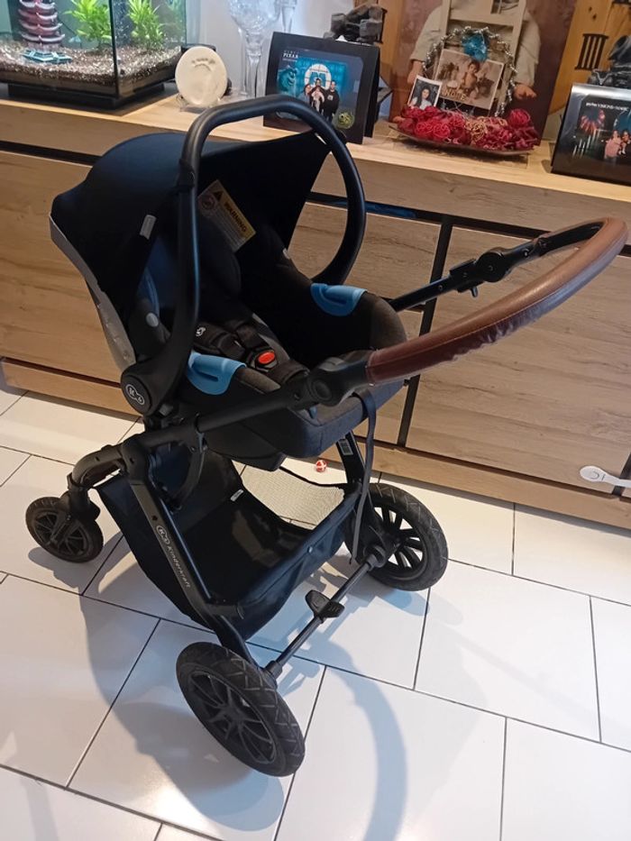 Poussette Kinderkraft 3 en 1 - photo numéro 3