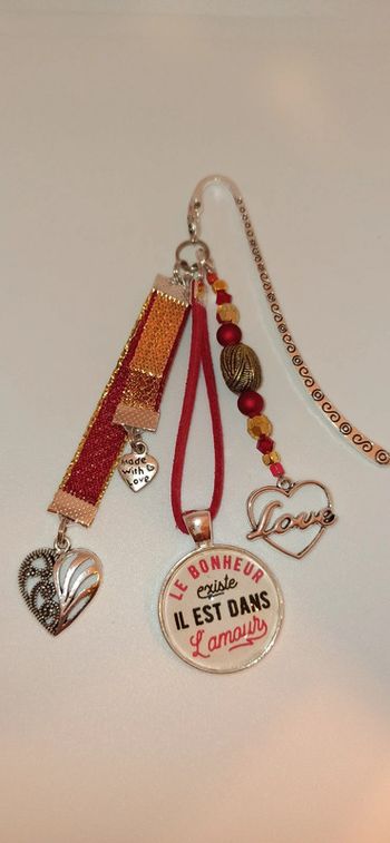 Cadeau pensées positives Bonheur,  bijoux de sac ou marque page