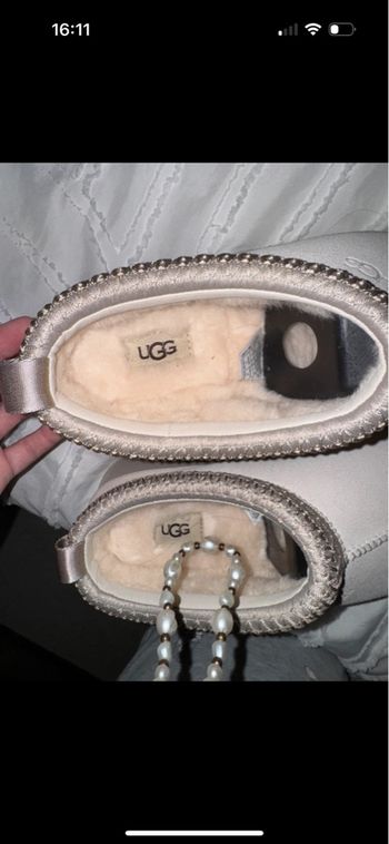 Uggs tazz