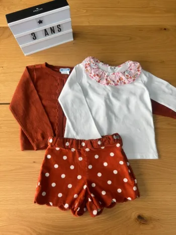 Superbe ensemble liberty Besty écureuil 3 pièces - Taille 36 Mois/3 Ans