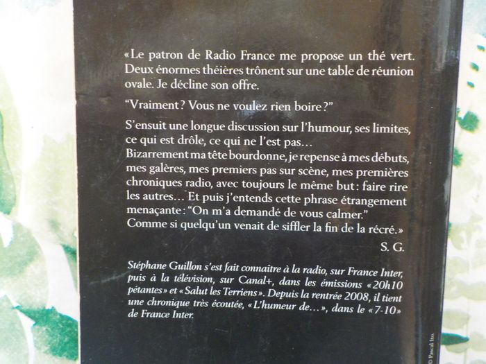 "ON M'A DEMANDE DE VOUS CALMER" par Stéphane GUILLON Ed. Stock - photo numéro 2