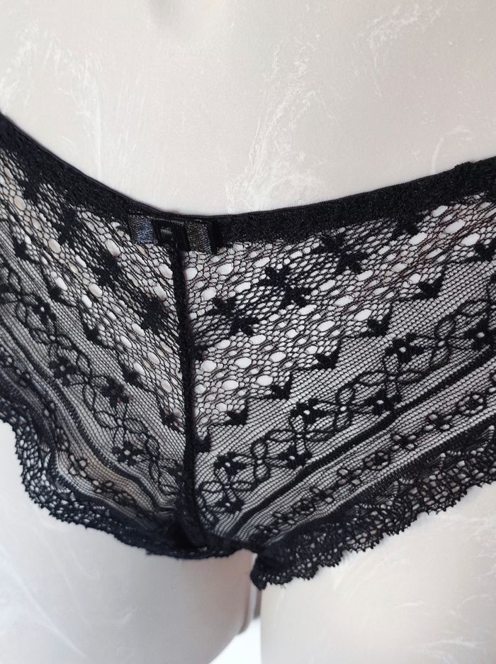 Lot 2 culottes  dentelle noir blanc - 38/M - photo numéro 7