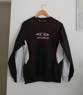 Pull hivers Umbro Taille S🌿🌈