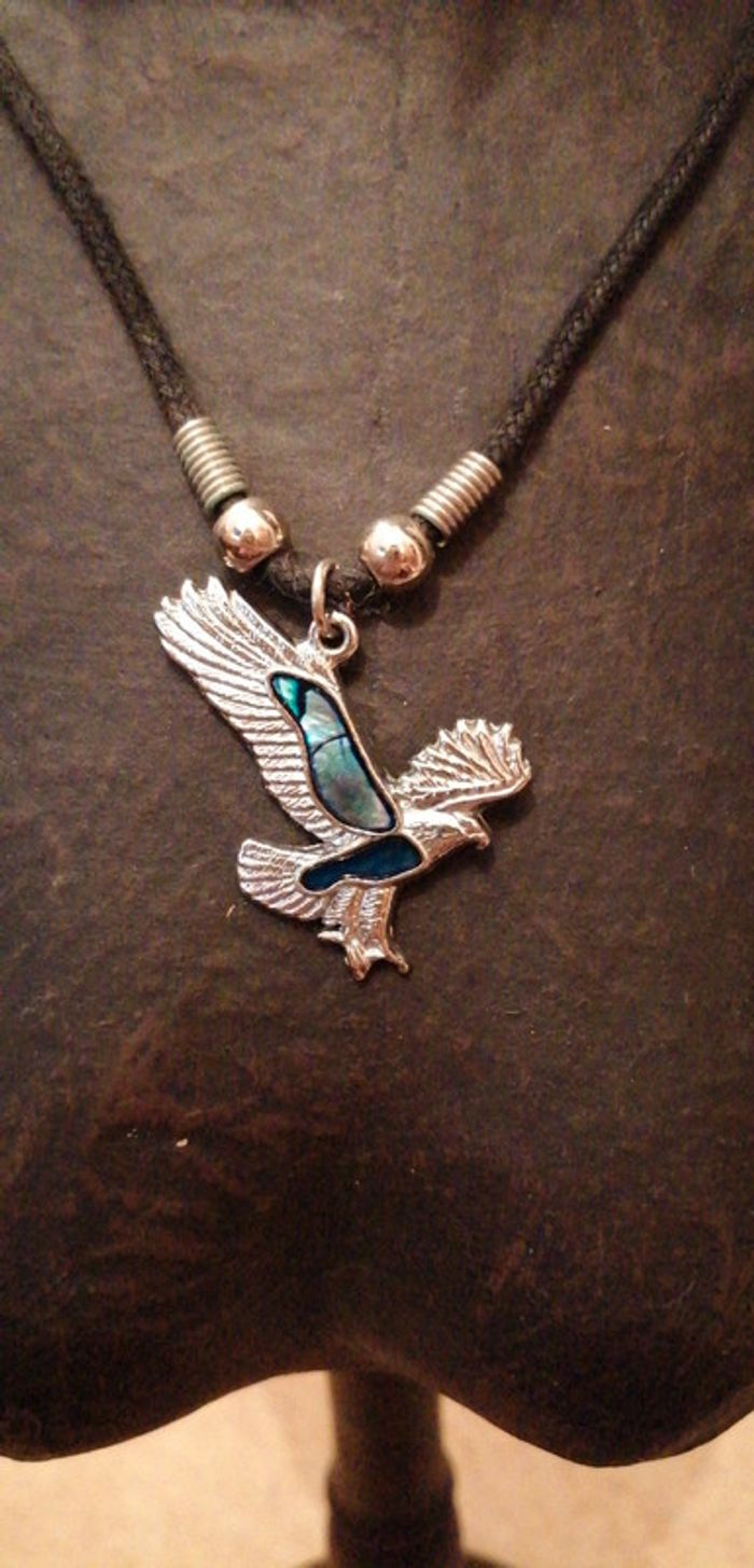 Collier aigle neuf - photo numéro 2