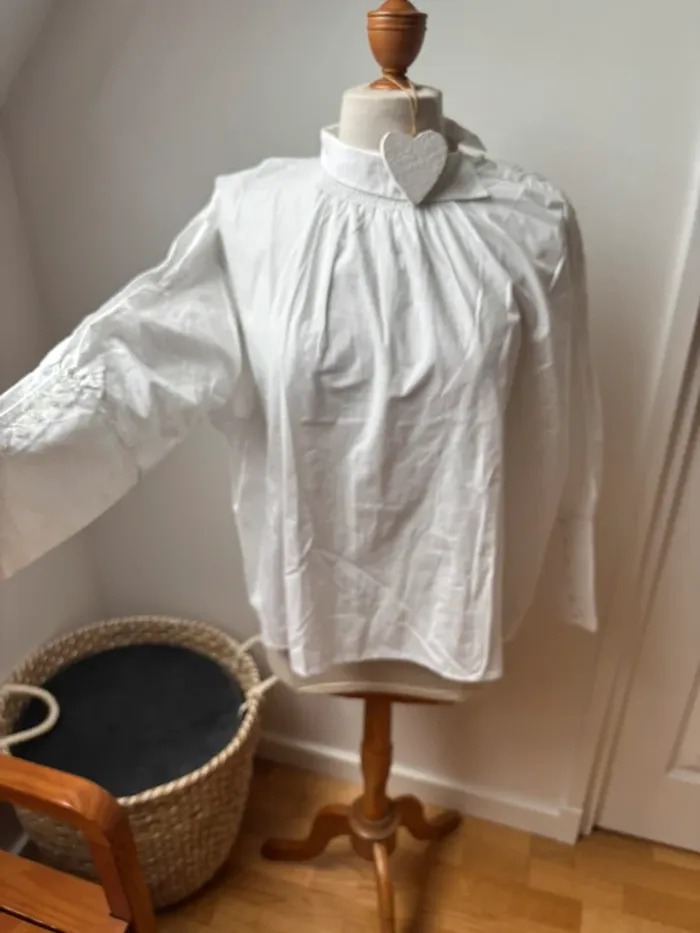 🌸 Blouse blanche MAJE - Taille 1 (équivalent 36) 🌸 - photo numéro 4