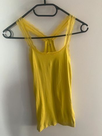 Top bretelles dentelle jaune citron taille S