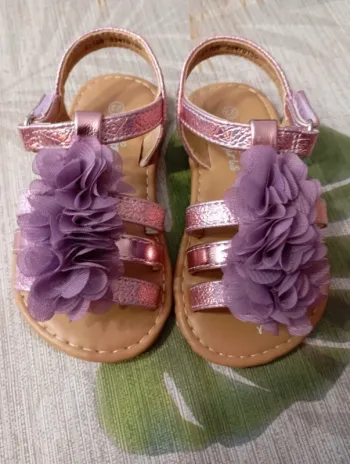Nus pieds pointure 23